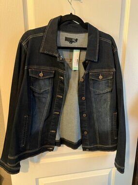 NWT 1822 Vintage Denim Jacket - Dark Wash